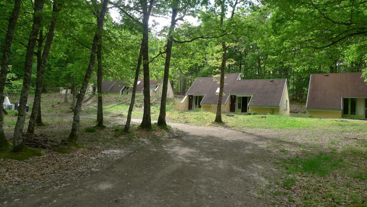 Gites La Foret Chenerailles Exterior photo